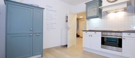 Microwave, oven, dishwasher, electric kettle