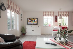 TV, stereo