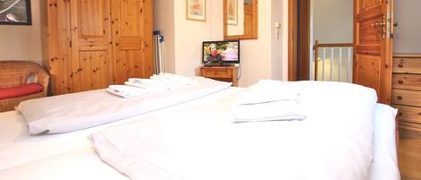 1 chambre, fer et planche à repasser, Wi-Fi