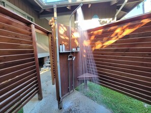 Property grounds - Palm One Surf House, The Heart of Hanalei, TVNC# 5125 (Hanalei)