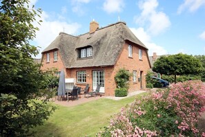 Exterior - Ohl Dörp 49, No. 3 - House half in Wrixum under thatched roof with 3 rooms and 90 (Wrixum)