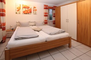 2 slaapkamers, een strijkplank/strijkijzer, wifi