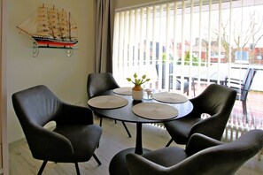 Dining - Große Straße 19, Whg. 1 - Apartment with 2 rooms (open bedroom) (Wyk auf Föhr)