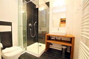 Hair dryer - Fasanenweg 2 b, Whg. 3 - Holiday apartment in Wyk with 3 rooms on 65 m² in the (Wyk auf Föhr)