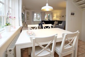 Uklassifisert bilde, 3 av 27, knapp