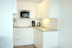 Mikrowelle, Geschirrspüler