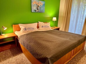2 bedrooms