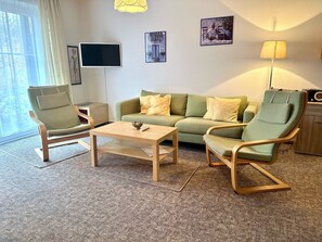 Televisión, tenis de mesa y estéreo