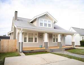Exterior - Charming Remodeled 4 Bedroom Home in Downtown High Point (High Point)