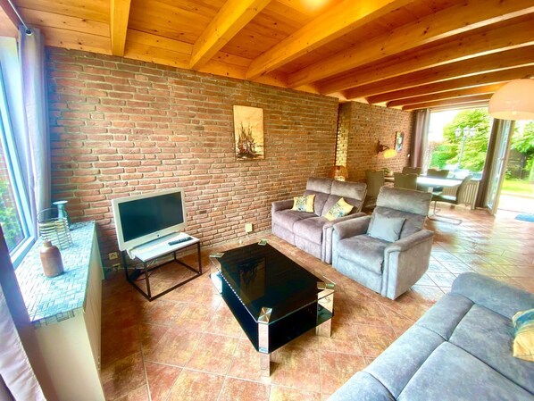 Uklassifisert bilde, 1 av 14, knapp