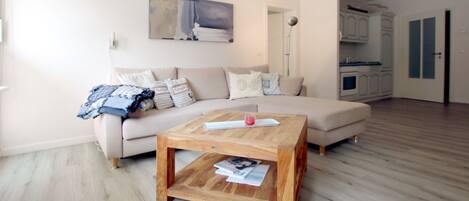 TV, DVD player, stereo