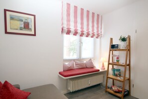 Imagen sin descripción, 3 de 17, botón