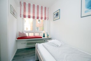 Imagen sin descripción, 4 de 17, botón