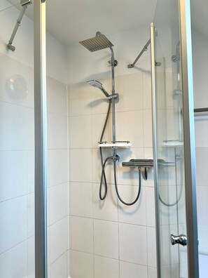 Imagen sin descripción, 4 de 18, botón