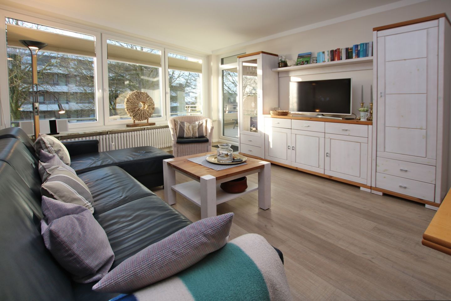 Fernseher, Stereoanlage