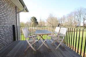 Outdoor dining - 1906 - Am Kurpark - 1906 - Apartment on the 1st floor "Am Kurpark" (Dahme)