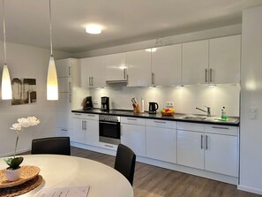 Uklassifisert bilde, 5 av 15, knapp