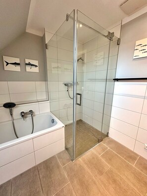 Dusche, Haartrockner