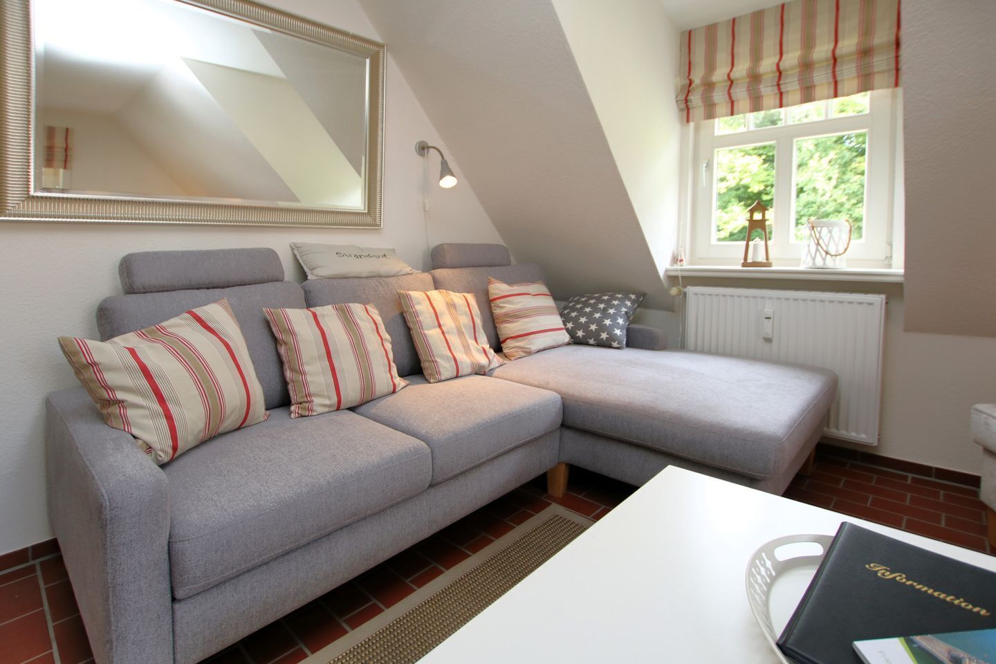 Fernseher, Stereoanlage