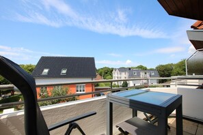 Unclassified image, 2 of 12, button - Gmelinstraße 12, Whg. 13, Haus Meeresbrandung - Ferienwohnung mit 2-zimmern mit ca. 45m² und Balkon (Wyk auf Föhr)