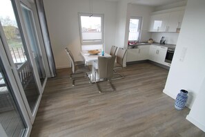 Imagen sin descripción, 3 de 12, botón