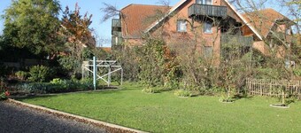 5071 - Leevnüst - Bungalow close to the beach with approx. 38 m² living space for two to