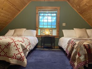 2 Schlafzimmer, Schreibtisch, Reisekinderbett, kostenloses WLAN
