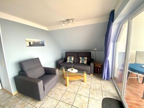 Unclassified image, 3 of 11, button