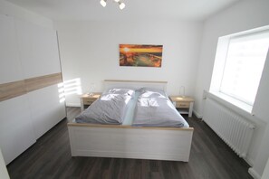 Uklassifisert bilde, 3 av 12, knapp