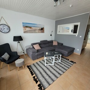 TV, videospill, DVD-spiller og stereoanlegg