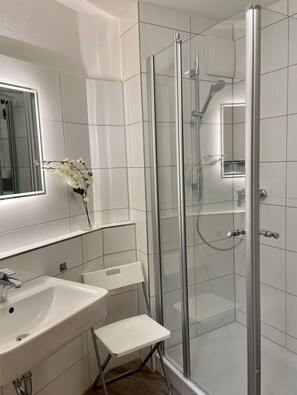 Dusche, Haartrockner