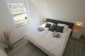 2 Schlafzimmer, Bügeleisen/Bügelbrett, WLAN