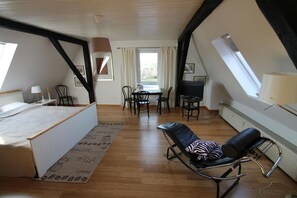 2 bedrooms, WiFi