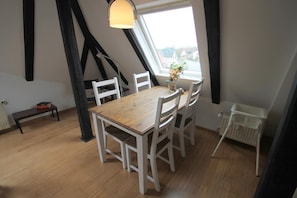 Dining - 5090 - Himmelsleiter - 5090 - "Himmelsleiter" - Memelstraße 22 (Dahme)