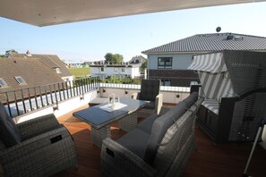 Outdoor dining - 2207 - Penthouse Meerblick - 2207 - Strandwiese 7 - Apartment 7 (Dahme)