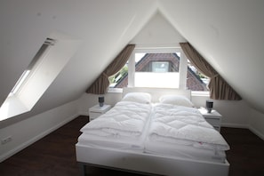 4 bedrooms, WiFi