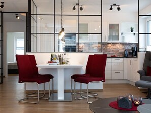 Dining - 2704 - Emma - Strandwiese 16 - 2704 - Strandwiese 16 - Apartment 4 (Dahme)