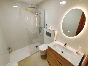 Haartrockner, Handtücher