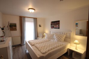 2 Schlafzimmer, WLAN