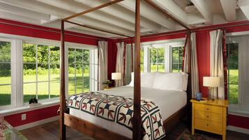 5 chambres, bureau, fer et planche Ă repasser, lit parapluie