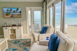 Smart TV - Palace 611 (Myrtle Beach)