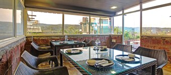 Treebo Berry Hill Venna Lake, 3 Km From City Center