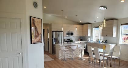 Sweet Home near Sweet, Sqaw Butte, Ola, Montour and Hot Springs!