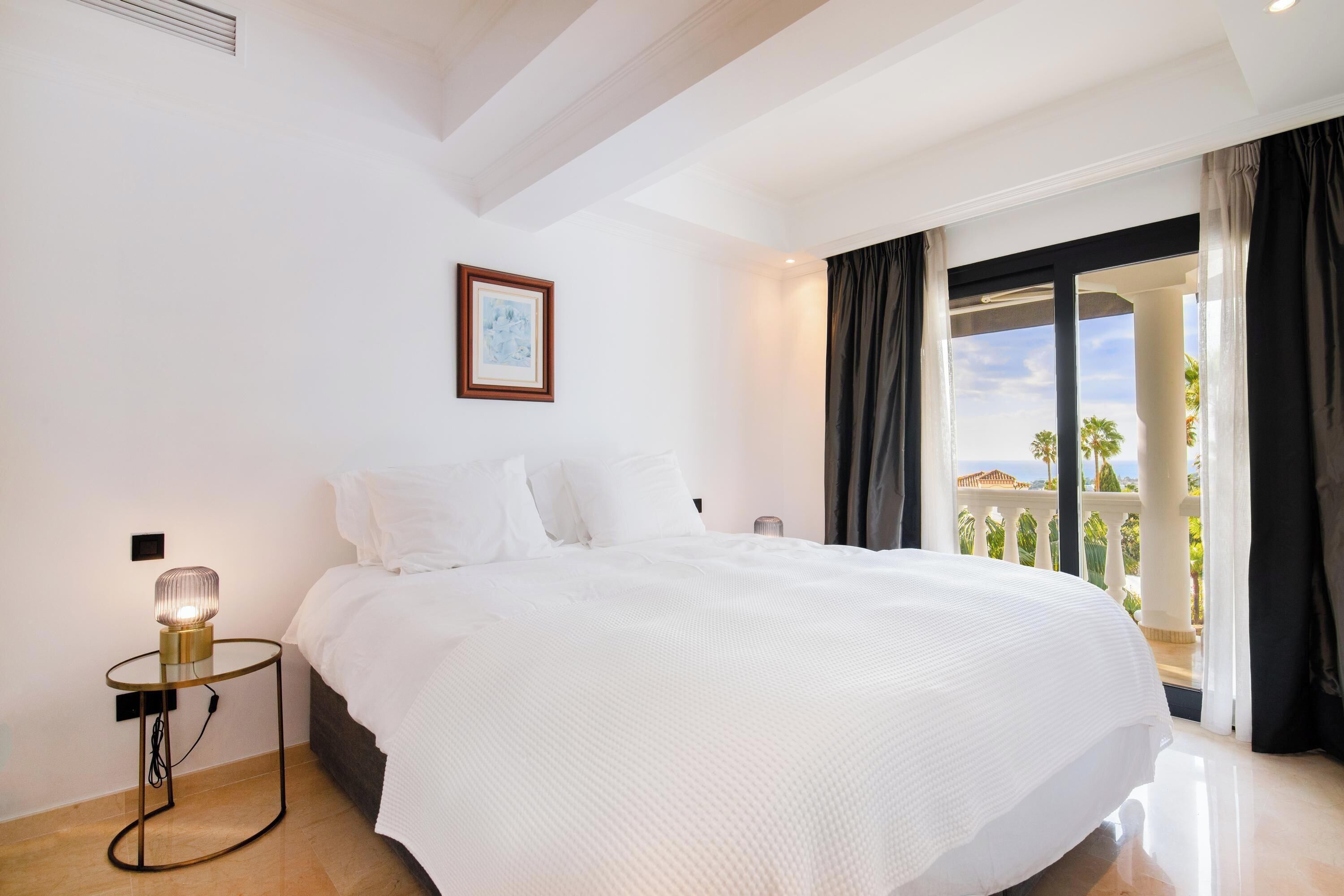 5 slaapkamers, een strijkplank/strijkijzer, gratis wifi, beddengoed