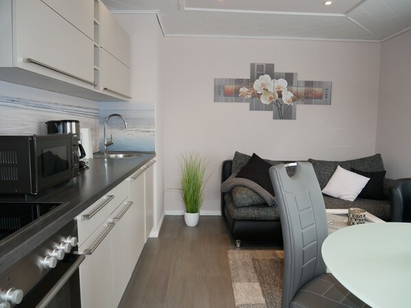 Imagen sin descripción, 1 de 23, botón