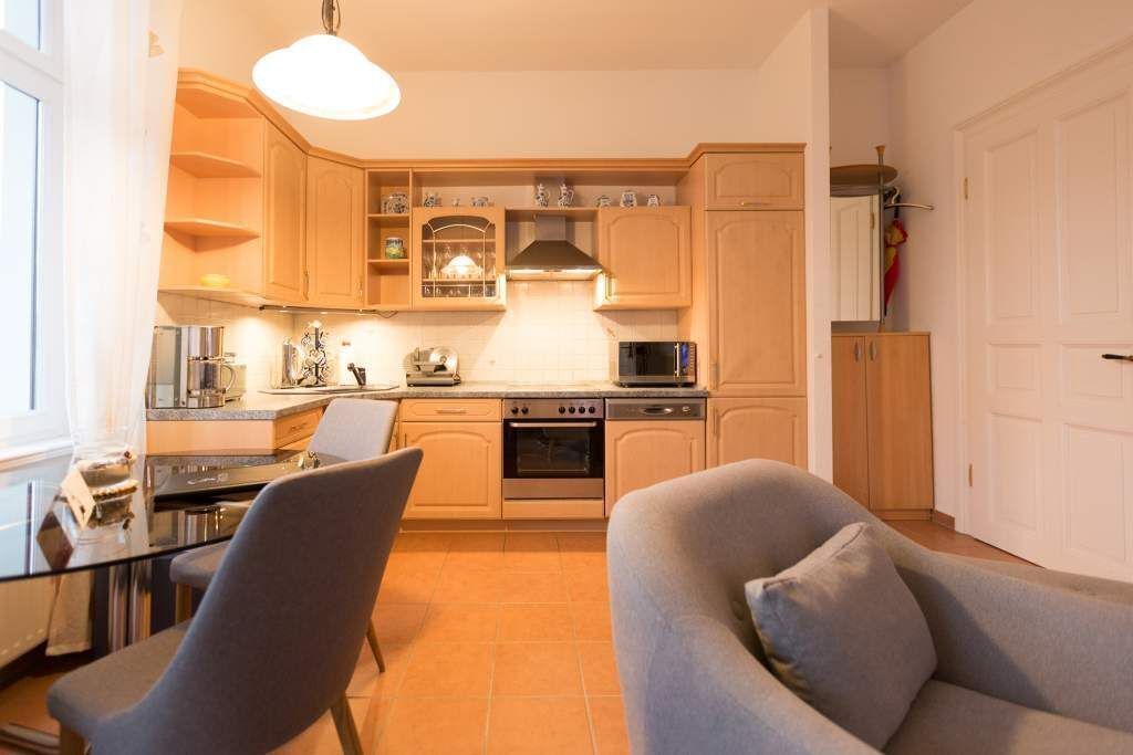 Réfrigérateur, micro-ondes, four, lave-vaisselle