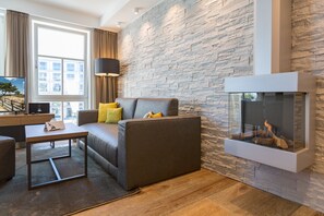 TV, fireplace - Beachhouse Bansin, app. 04 (Heringsdorf)