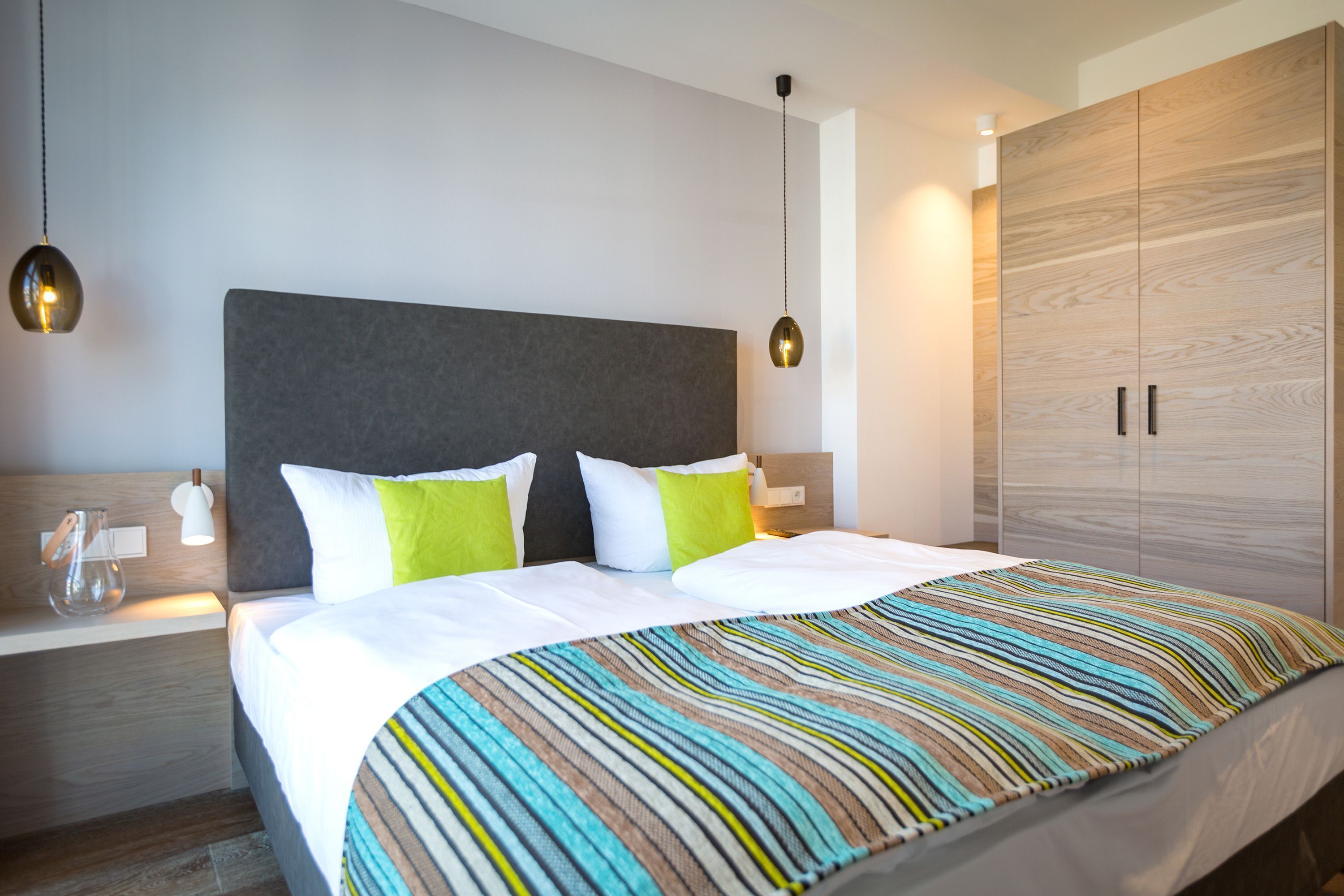 2 bedrooms, in-room safe, WiFi, bed sheets