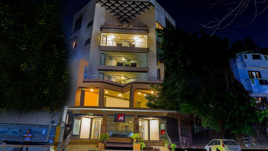 Treebo Time Square Marine Drive