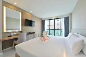 Deluxe Double Room, City View | Minibar, in-room safe, desk, blackout drapes - Grace Patong Hotel (Patong)